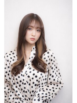 ララルーモ(LaＬaｒＯomo) 透明感ブラウンのナチュラルインナーカラー