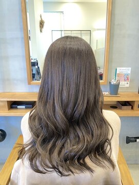 ソッカ(socca) 韓国風ミディアムレイヤー