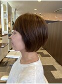 ショートボブ