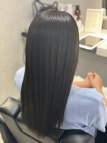 リリーヘアー(Lilly hair) ナチュラルベージュ