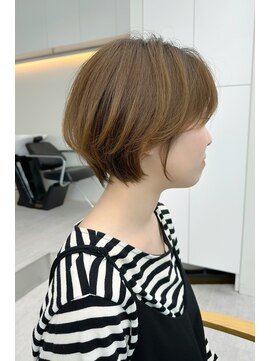 ビューナゴヤ 名駅(VIEW NAGOYA) 黒髪カタログ/ボブルフ/小顔に見せるヘア/ワンレン