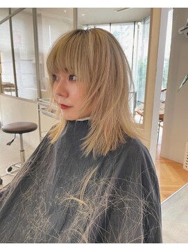 ツナグ(tsunagu) ミディアムレイヤー、ロングレイヤー、レイヤーカット