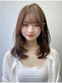 小顔 フェミニンロング メルティーカラー 似合わせカット"