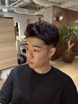 ウノプリールヴァモス(unopulir Vamos)の写真/【大人な渋さのあるスタイルにはパーマが相性◎】