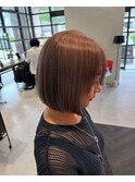グレイヘアナチュラルボブ