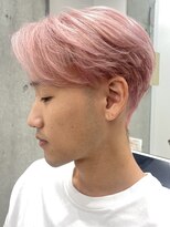 サンクマーケット 渋谷(cinq MARKET)&nbsp;韓国メンズピンクベージュミルクティーカラーセンターパートヘア