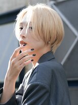 ソワネ 表参道(soigne) 表参道ショートボブ顔周りレイヤーカットアッシュベージュ40代