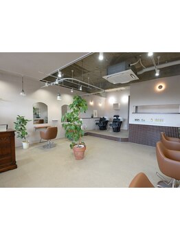 ビンテージ、アンティークを基調とした家具や空間で、日常を忘れてリラックス♪あなただけの特別な時間を☆