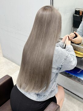 オズ 郡山駅前店(OZ) ケアブリーチベージュで柔らか質感ダブルカラーパープルで透明感