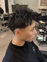 ヒュイル バイ ニアウ(Hwyl by Niau)&nbsp;MEN’S HAIR/スパイキーショート/アップバンク/伊勢崎