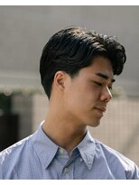 ペルズヘア(PELLS HAIR)&nbsp;フェザーパーマニュアンスパーマセンターパート大人メンズヘア