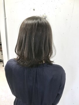 ロク 高田馬場(lok) ナチュラルストレート/外はね/高田馬場【ロク】縮毛矯正