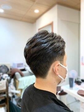 アマニ ヘアー ホスピタル(AMANI. HAIR HOSPITAL) ショートグラデーション
