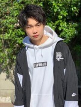 アクアマリン8810 ハチハチイチゼロ(AQUA MARINE 8810) 束感ショート/ツーブロックマッシュ/ハイライト/波巻き/北習志野