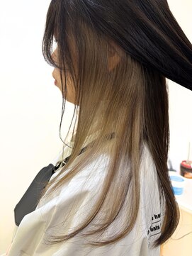 アッシュ 町田駅前通り店(Ash) インナーカラー