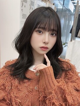 クム(kumu) 【kumu】ミディアムレイヤー/顔周りカット/栄/名古屋