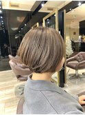 大人ショートボブ　30代、40代、50代