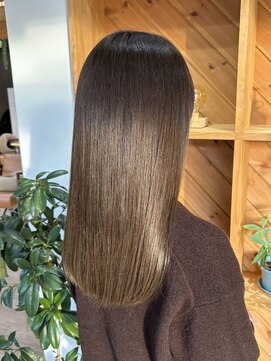 オリーブブラウン