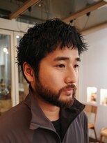 メイクス 表参道(MAKE'S omotesando)&nbsp;刈り上げセンターパート/波巻きツイストスパイラル/表参道
