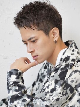 ロミーオム 本厚木(ROMMY. Homme) 20代30代40代刈り上げショート短髪メンズヘア眉毛/本厚木