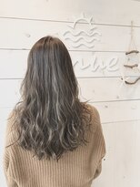 エミュー 湘南台店(emue) メルティカラー/似合わせカット/ウェーブミディアム/湘南台