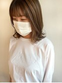 インナーカラーに外ハネボブ