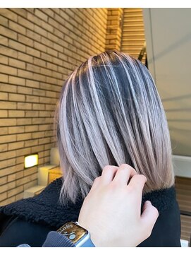 ラフ 難波店(LAFF) #黒髪#ボブルフ#ネビージュ#小顔#ワンレン