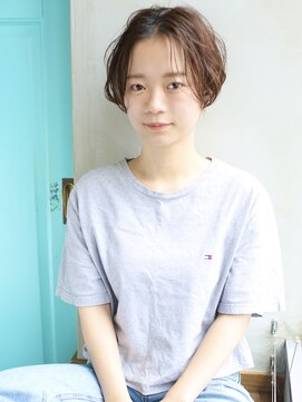 バース(BIRTH) 天神【BIRTH】大人かわいいウェーブショート×ペールベージュ 9