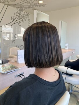 ヘアークラフト アニー 南郷18丁目店(HAIR CRAFT Annie) アゴラインツヤボブ