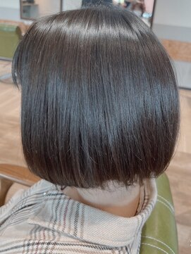 トイロ(toiro*) 艶ボブ