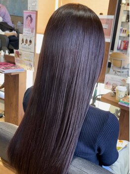 ビューティーワークスループライン(beautyworks LoopLine)の写真/忙しい人にもオススメ！ダメージを考慮したハイクオリティな施術で、自然なサラサラ＆ツヤツヤの美髪へ…。