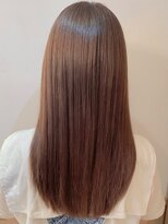 ユキオグループ グラン(yg GRAN)&nbsp;20代30代40代艶感ストレートアッシュグレージュ透明感ロング