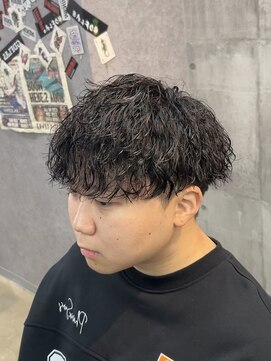 メイン(MENIN) 【Insta@hi_de0205】ツイストスパイラルパーマ[相模大野/町田]