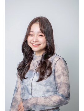 ルフュージュ バイ プロデュース 相模大野店(Refuge by Produce) チョコレートブラウン/ゆるふわウェーブ