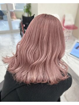 ミニョン(mignon) 韓国/ダブルカラー/ブリーチ/ピンク/学割U24/新越谷/南越谷/草加