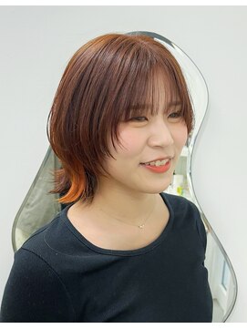 キー(kii) ウルフとポイントカラー