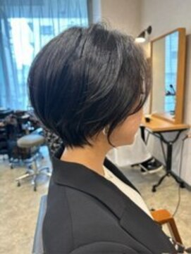 ルナバイルヴェール(LUNA by LeVert) 骨格補正ショートボブ