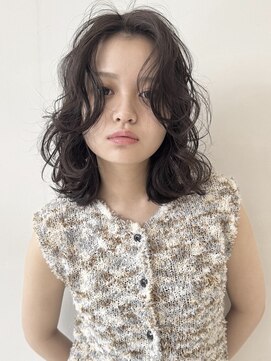 イル(ill) パーマスタイル セミウェットスタイリング 大須