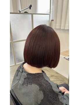 シキ サカイテン(SHIKI) 艶たっぷり！レッドブラウンボブ