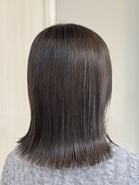 モコ(MOCO)&nbsp;透明感アッシュ♪