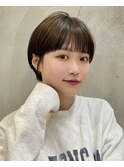 前髪ありコンパクトショート丸みショート耳かけショート