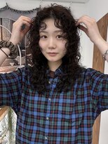 ナヌークカフラ(nanuk kafla)&nbsp;くるくるスパイラルパーマ