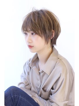 オーロ 宝塚店(ORO) オリーブカラーハイライトカラー小顔くすみカラーくびれショート