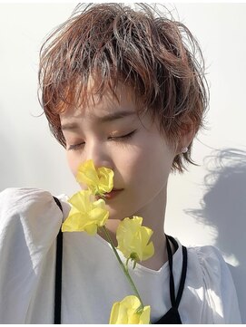 スニップ(Snip) 個性派◎10代20代に人気○軽さが可愛いショートウルフ◎