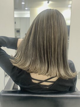 ステアケース 武蔵小杉店(stair:case) 【助川】脱白髪染め/バレイヤージュ/20代30代40代ヘアスタイル