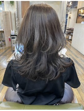 アリスバイアフロート 自由が丘(ALICe by AFLOAT) 韓国レイヤー