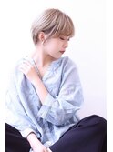 アースカラー小顔ショート
