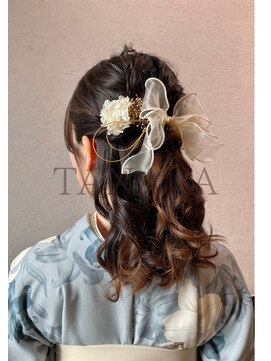 シャルムバイケンジ(Charm.by KENJE) 【ハーフアップ】結婚式/同窓会/銀座/成人式/卒業式/浴衣