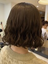 アメリ バイ アピッシュ(Amelie by apish) ボブのコテ巻き風パーマ少ししっかり目　新デジタルパーマ