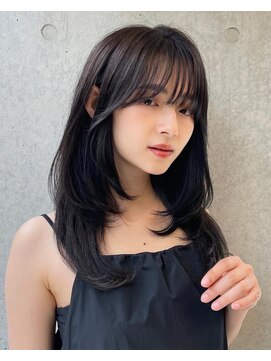 アビーツー(ABBEY2) レイヤーカット顔周りレイヤーロングレイヤー